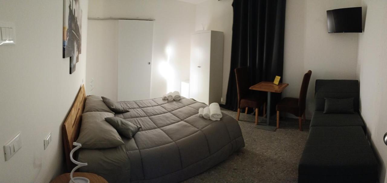 B & B Ultimo Miglio Treviso Bagian luar foto